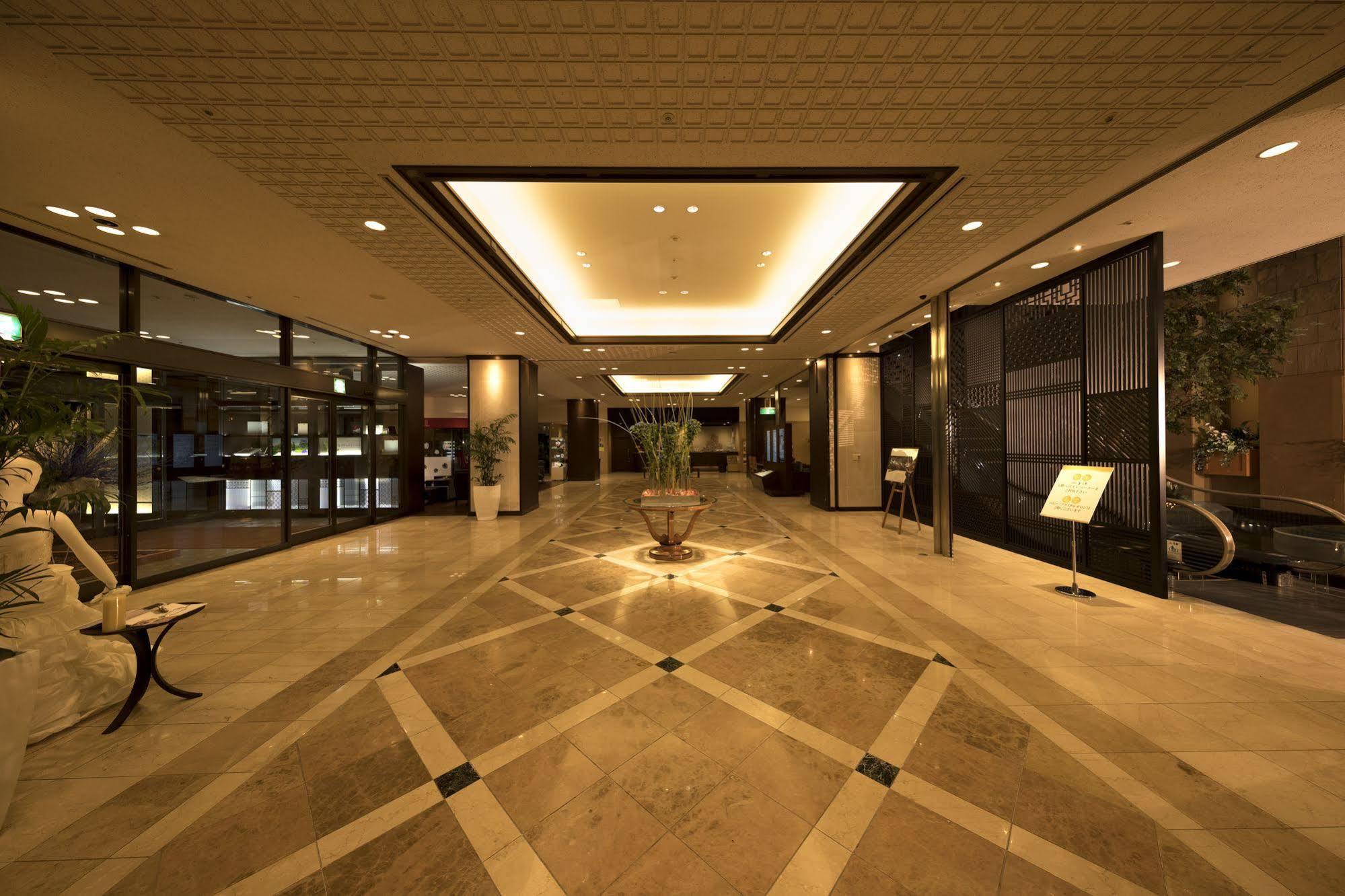 Kkr Hotel Kumamoto Exterior photo